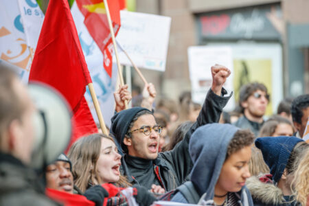 Grève des retraites en France : le syndicat dit vouloir immobiliser tous les transports
