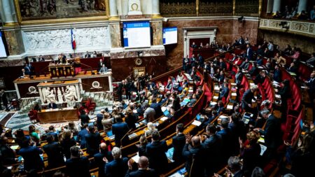 Assemblée nationale : après la réforme des retraites, la zone de turbulence se poursuit pour la Nupes
                              La gauche a exposé ses divisions lors de l'examen à l'Assemblée nationale de la réforme des retraites, il y a dix jours. Or, des divisions, il va encore y en avoir dans les prochains jours. Le brief p...