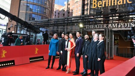 Berlinale 2023 : Qui succèdera à "Nos Soleils", ode catalane à l'agriculture de l'Espagnole Carla Simon, sacrée l'an dernier ?
                              Le jury de la 73ème édition dévoilera le palmarès, dont l'Ours d'Or, ce samedi soir. Certains films ont été particulièrement remarqués, mais les jeux semblent encore très ouverts.