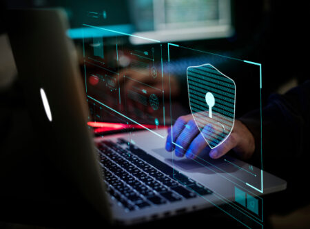 Comment utiliser le nouveau système d'identité en ligne de La Poste française