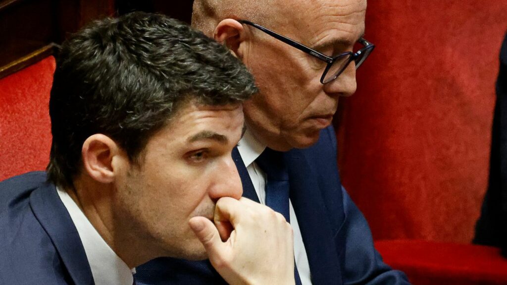 Eric Ciotti démet Aurélien Pradié de ses fonctions : "J'ai le sentiment qu'il s'est laissé enfermer dans le rôle de l'opposant interne et du provocateur", confie la vice-présidente du parti LR