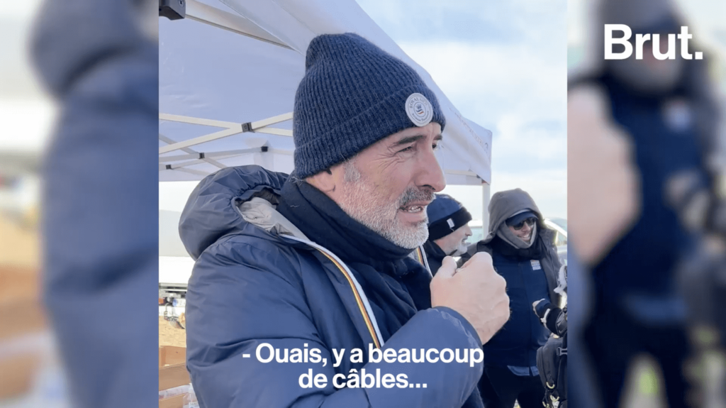 Vidéo
                     Pour “Les Gardiennes de la planète”, Jean Dujardin sensibilise à la pollution marine
                              Dans “Les Gardiennes de la planète”, au cinéma ce 22 février, Jean Dujardin raconte l’histoire des cétacés, et comment ils sont menacés par la pollution dans les océans. À cette occasion, il a ramassé...