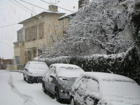 Prévisions de neige dans le sud-est de la France avec l'arrivée des températures froides