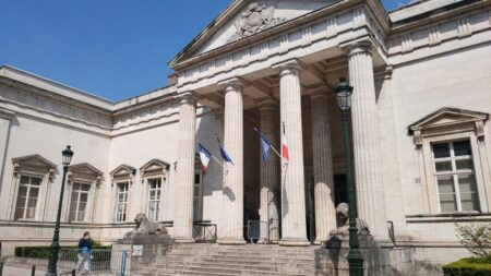 Orléans : l'ancien président de la Ligue du Centre de football condamné à un an de prison avec sursis en appel pour harcèlement moral et sexuel