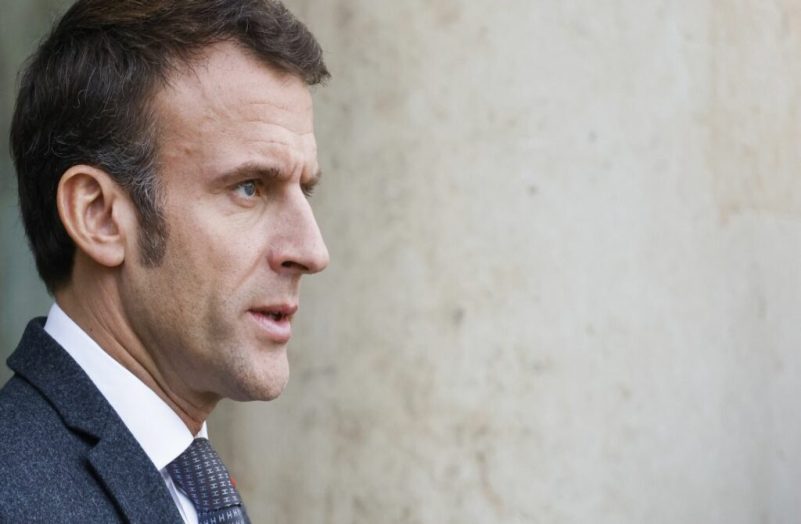 Réforme des retraites : Emmanuel Macron éclaire la suite de son quinquennat
                              Mercredi 22 mars, Emmanuel Macron s'est exprimé sur la suite de son quinquennat. Explications.