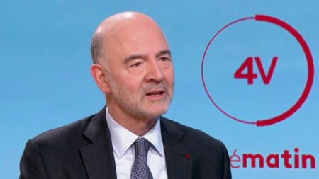 Finances publiques : "Il faut sortir du 'quoi qu'il en coûte'", alerte Pierre Moscovici, premier président de la Cour des comptes
                              Pierre Moscovici, premier président de la Cour des comptes, était l'invité des "4 Vérités" sur France 2, vendredi 10 mars.