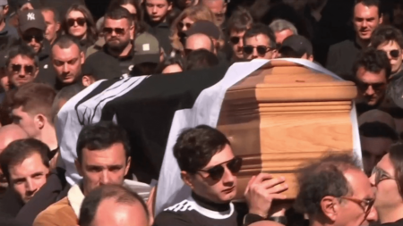 Assassinat d'Yvan Colonna : de nouvelles révélations jettent le trouble
                              Un an après l'assassinat d'Yvan Colonna par un codétenu à la prison d'Arles, l'enquête comporte encore de nombreuses zones d'ombre. Mardi 21 mars, le parquet national antiterroriste a démenti une théo...