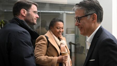 Parti socialiste : Olivier Faure et Nicolas Mayer-Rossignol déterrent la hache de guerre
                              Les deux courants du PS se sont à nouveau vivement opposés lors du premier conseil national depuis le difficile congrès de Marseille.