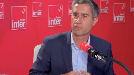 Réforme des retraites : "Cette loi sera défaite", lance le député LFI François Ruffin
                              Pour le député de la Somme, la contestation sociale "ne s'arrêtera pas ce soir", après le vote du projet de loi.