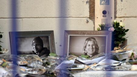 Meurtre de deux enseignants dans les Hautes-Pyrénées : un corps retrouvé dans la zone où le principal suspect est recherché
                              Le procureur de Pau indique à France Bleu Béarn Bigorre, ce lundi, qu'un corps a été retrouvé dans la zone où était recherché le suspect du meurtre de deux enseignants en juillet 2022. Des analyses so...
