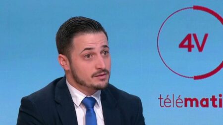 Réforme des retraites : le député LR Maxime Minot annonce qu'il votera les motions de censure de Liot et du RN
                              Maxime Minot, député Les Républicains de l'Oise, était l'invité des "4 Vérités" sur France 2, lundi 20 mars.