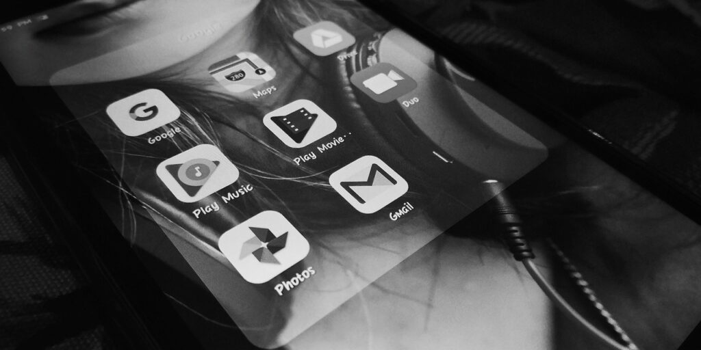 Gmail : comment transférer automatiquement les messages vers une autre adresse ?