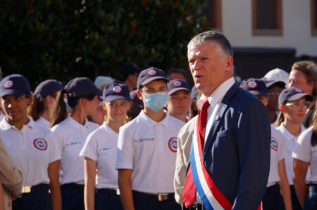Le service national pourrait-il bientôt être obligatoire en France ?