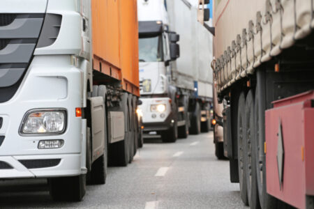 Les chauffeurs routiers en France appelés à une grève sans fin à partir du 5 mars