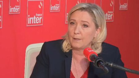 IVG dans la Constitution : "Est-ce que c'est ça l'urgence ?", s'interroge Marine Le Pen
                              Sur France Inter, ce jeudi 9 mars, la présidente du groupe Rassemblement national à l'Assemblée nationale s'interroge sur la nécessité d'inscrire le droit à l'avortement dans la Constitution. Ce n'est...