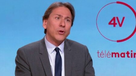 Bras d'honneur d'Éric Dupond-Moretti : Jérôme Guedj "ne voit pas comment" le gouvernement pourrait conserver le ministre à son poste
                              Jérôme Guedj, député socialiste de l'Essonne au sein de la Nupes, était l'invité des "4 Vérités" sur France 2, mercredi 8 mars.
