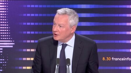 Faillite de deux banques américaines : "Pas de risque de contagion", assure Bruno Le Maire
                              Les faillites de la Silicon Valley Bank et de la Signature Bank ne menacent pas les banques françaises qui sont "solides", comme "notre système bancaire", affirme le ministre de l'Économie, lundi sur ...