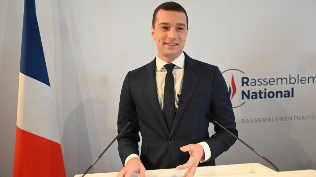 Le Rassemblement national mise sur la presse régionale pour faire parler de ses idées
                              En quête de nouveaux électeurs, le RN veut s’éloigner des réseaux parisiens. Pour faire parler de son programme, le Rassemblement national mise notamment sur la presse régionale. Le brief politique de...