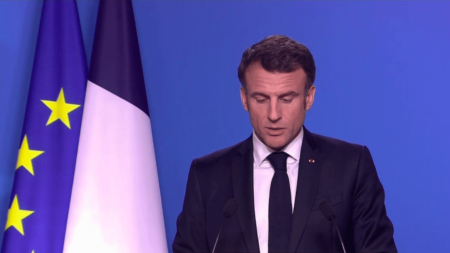 Réforme des retraites : après les tensions, l'apaisement est-il possible entre Emmanuel Macron et les syndicats ?
                              Après les violences en marge des manifestations contre la réforme des retraites jeudi 23 mars, les fils d'un dialogue semblent réapparaître. Lors du Conseil de l'Europe à Bruxelles, Emmanuel Macron a ...