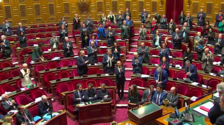Réforme des retraites : le gouvernement part à la chasse aux voix pour éviter le 49.3
                              Malgré le vote au Sénat, le gouvernement n’est pas certain d’avoir une majorité pour faire adopter le texte sur la réforme des retraites. La chasse aux voix des députés pour éviter un recours au 49.3 ...