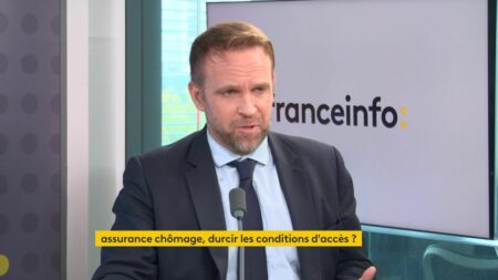 Réforme des retraites : elle "ne va pas d'un coup de baguette magique rendre notre système parfait", admet un député Renaissance
                              Les sénateurs ont achevé mardi l'examen en commission du projet de réforme des retraites qui sera débattu dans l'hémicycle à partir de jeudi.