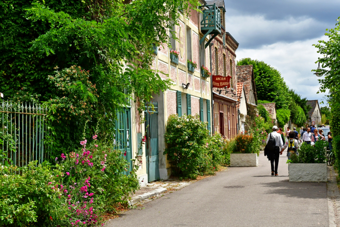 Ce sont les villages français les plus recherchés sur Google
