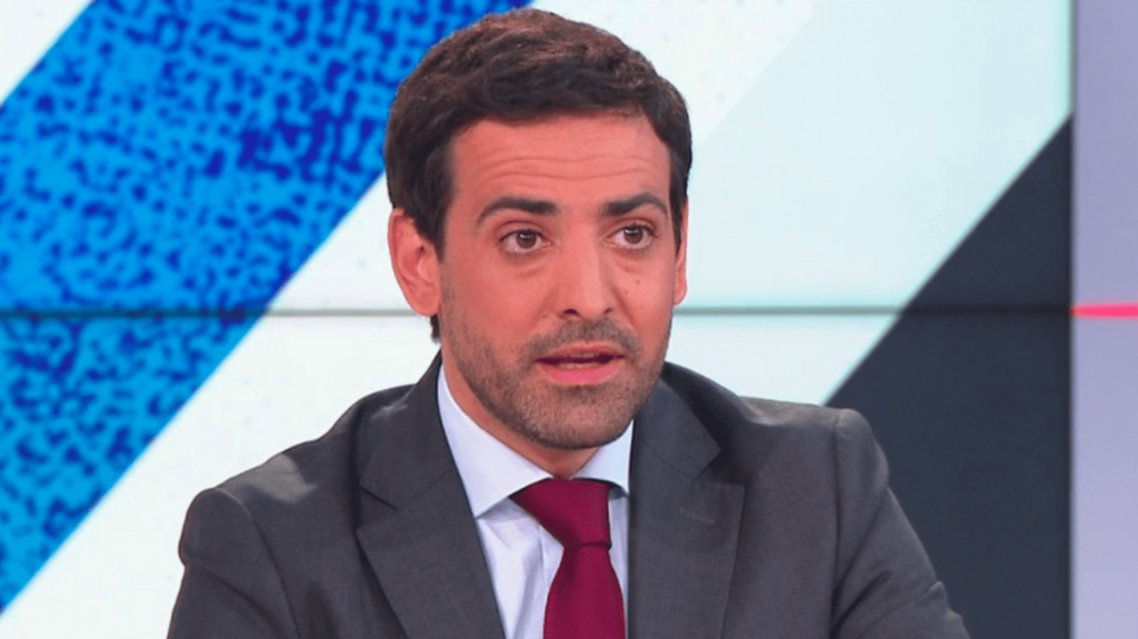 Dimanche en politique : "Personne ne veut refaire la retraite bis", assure Stéphane Séjourné,
                              Francis Letellier reçoit, dimanche 16 avril dans "Dimanche en politique" Stéphane Séjourné, secrétaire général de Renaissance, député européen et président du groupe Renew Europe.