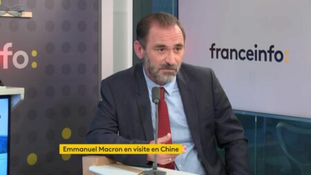"Les Européens ont perdu leur naïveté vis-à-vis de la Chine", selon Jean-François Dufour, co-fondateur de Sinopole
                              La Chine est-elle toujours un eldorado pour les entreprises françaises ? Alors qu' Emmanuel Macron entame une visite officielle en Chine, Jean-François Dufour, co-fondateur de Sinopole, estime qu'"on ...