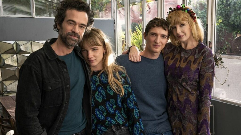 Télévision : pour la suite de "L’Auberge espagnole", Cédric Klapisch choisit le format série
                              "L’Auberge espagnole", "Les Poupées russes", "Casse-tête chinois"… 21 ans après le premier volet de la saga, Cédric Klapisch se lance dans une série baptisée "Salade grecque", qui met en scène les enf...