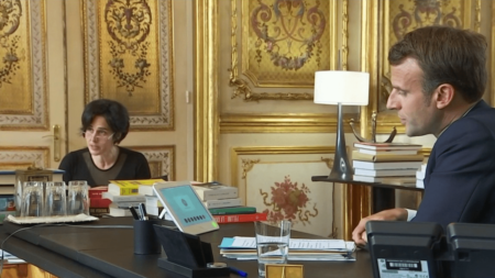Réforme des retraites : la majorité se projette déjà dans l’après
                              À la veille de la décision du Conseil constitutionnel, vendredi 14 avril, Emmanuel Macron semble déjà se projeter vers l’avenir. Mais il n’en aura pas fini avec la réforme si le Conseil des Sages déci...
