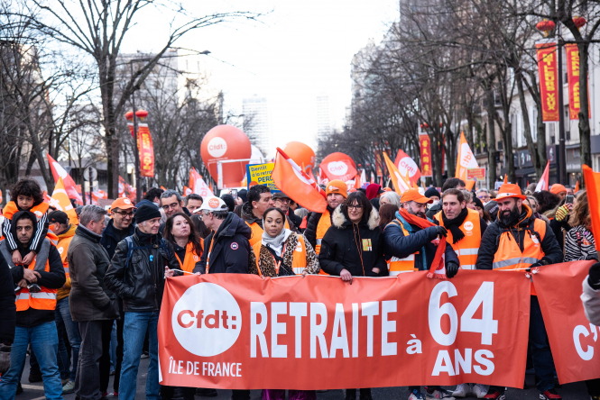 Se rallumer ou s'éteindre ?  Quel avenir pour les grèves de la réforme des retraites en France ?