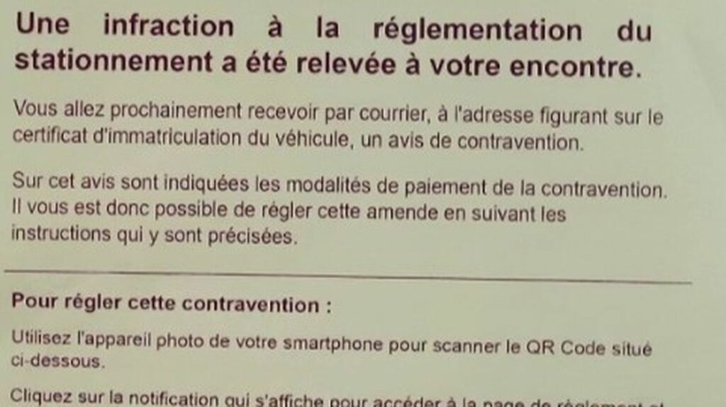 Fraude : attention aux arnaques à l'aide de fausses contraventions
              Une arnaque aux fausses contraventions fleurit en ce moment chez les automobilistes. On retrouve sur son pare-brise un petit papier avec un QR code. S'il ressemble à une amende, ce n'en est donc pas une. La journaliste Maud Descamps, présente sur le plateau du 8 Heures, mercredi 17 mai, revient sur cette arnaque.