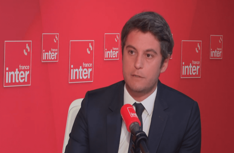 Plan de lutte contre la fraude fiscale : Gabriel Attal souhaite "s'attaquer à la zone grise, l'optimisation fiscale"
                  Le ministre délégué chargé des Comptes publics a indiqué mardi sur France Inter vouloir augmenter de 25% les contrôles ciblés "notamment sur les plus gros patrimoines". Il veut également créer "une sanction d'indignité fiscale et civique".