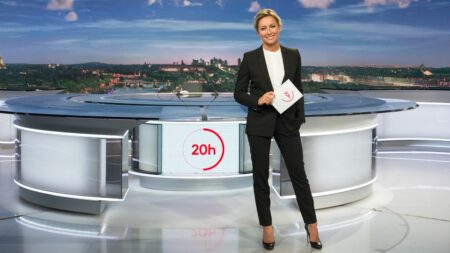 Emploi : le gouvernement dévoile un plan pour les métiers d’art
                  Le gouvernement a dévoilé, mardi 30 mai, un plan de 340 millions d’euros sur trois ans pour financer les formations et apprentissages des métiers d’art. Un secteur d’emploi peu connu en recherche de main d’œuvre.