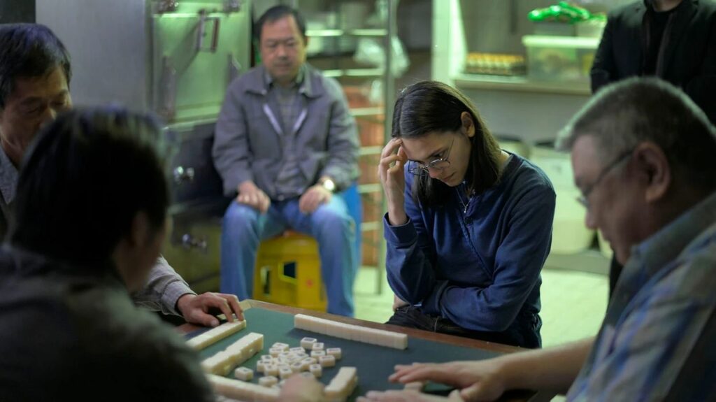 Festival de Cannes 2023 : "Le théorème de Marguerite", Jean-Pierre Darroussin et Ella Rumpf dans la folie créatrice des maths
                  Présenté hors compétition en séances spéciales dans la sélection officielle, le nouveau film d'Anna Novion plonge le spectateur dans une enquête intime au cœur de la recherche mathématique. Une formule qui fonctionne portée par la comédienne Ella Rumpf.