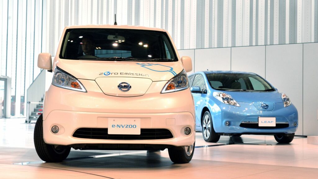 Au Japon, une nouvelle "taxe kilomètrage" pour les voitures électriques fait polémique
                  Avec le développement de la voiture électrique, des gouvernements, très engagés dans cette transition sont , en même temps, particulièrement inquiets pour leurs finances.
