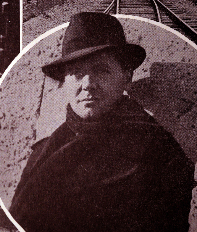 Le président Macron rend hommage au chef de la Résistance Jean Moulin