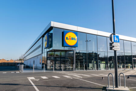 Le supermarché low-cost Lidl va lancer les achats en ligne en France