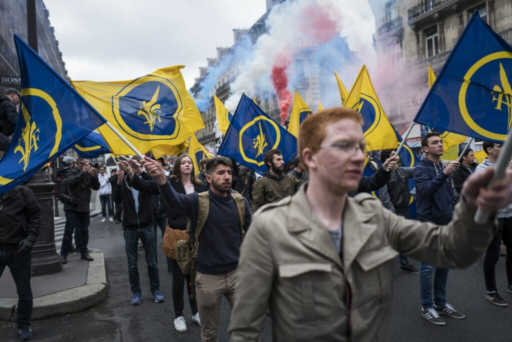 Suspension de l'interdiction d'Action Française pour un colloque et une manifestation à Paris