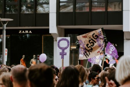Jeunes : angoisse politique et mobilisation contre retraite