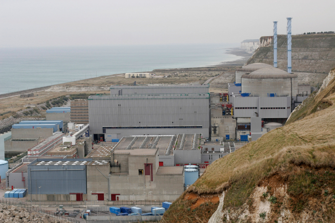La France réduit les formalités administratives pour le nucléaire malgré les fissures dans les réacteurs