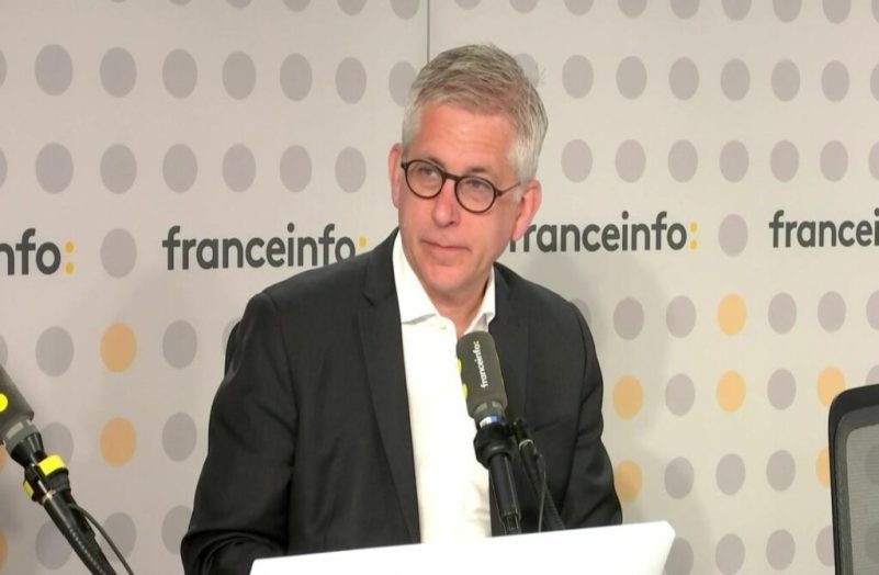 Loi sur l'accès aux soins : "Il faut trouver de nouvelles manières de faire coopérer les uns et les autres sur les territoires", explique le député Frédéric Valletoux
                  L'ambition de la proposition de loi de Frédéric Valletoux débattue par les députés à partir de ce lundi est de permettre une offre de soins pour tous malgré la diminution croissante de médecins.