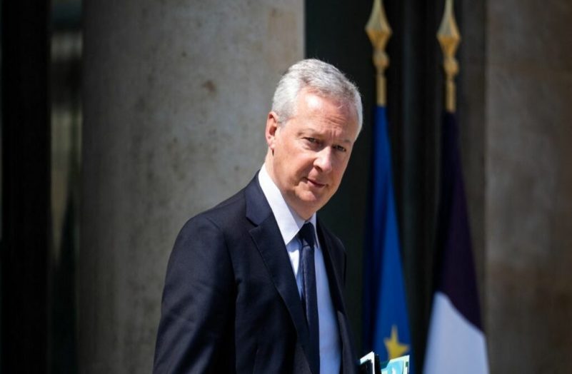 Primaire de la droite en 2016 : le parquet de Paris ouvre une enquête sur le financement du microparti de Bruno Le Maire
              La Brigade de répression de la délinquance économique (BRDE) de la police judiciaire parisienne doit déterminer si des dons illégaux ont été faits au travers de factures de prestataires non réglées.