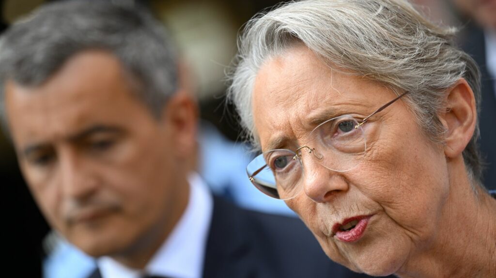 Assignation en justice de la biographie d'Elisabeth Borne de la journaliste Bérengère Bonte : la Première ministre partiellement déboutée
              La Première ministre réclamait la suppression de plusieurs passages du livre "La Secrète" publié le 4 mai.