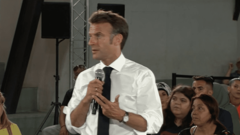 Visite d’Emmanuel Macron à Marseille : des annonces en matière d’éducation
              En déplacement à Marseille, dans les Bouches-du-Rhône, mardi 27 juin, Emmanuel Macron évoquera l’éducation. Il a d’ores et déjà annoncé des mesures afin de lutter contre les inégalités scolaires.