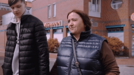 Eurozapping : de nombreux enfants ukrainiens enlevés par la Russie
              Comme chaque jour, le JT du 23h fait un tour de l'actualité diffusée par les chaînes européennes de télévision. C’est l’Eurozapping du mercredi 31 mai.