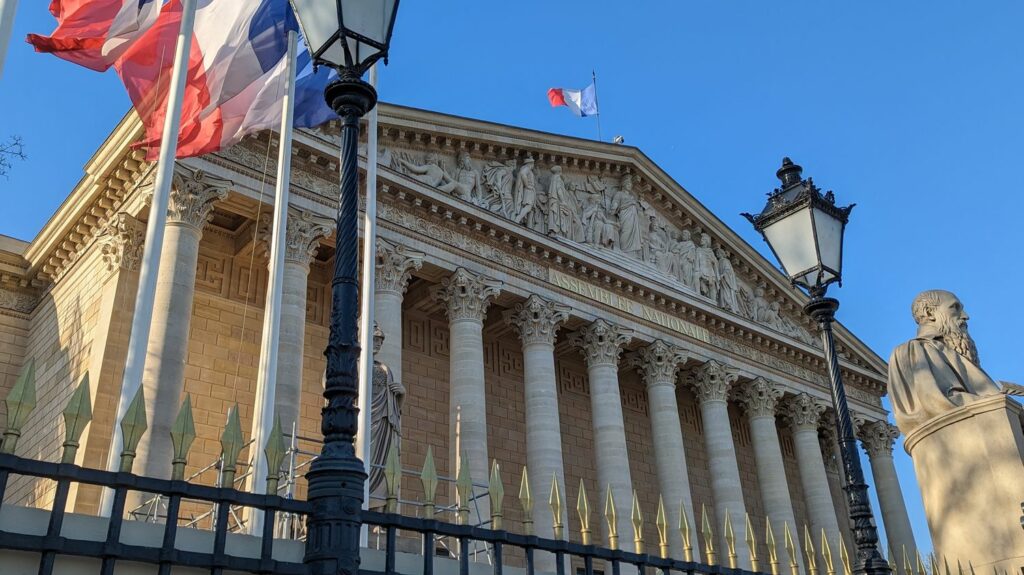 "Ni perdant, ni gagnant" : la majorité entend tourner la page de la réforme des retraites sans triomphalisme
                  C’est ce qu’espère la majorité, après une 14e journée de mobilisation moins forte. En tous cas, elle se garde de montrer la moindre jubilation.