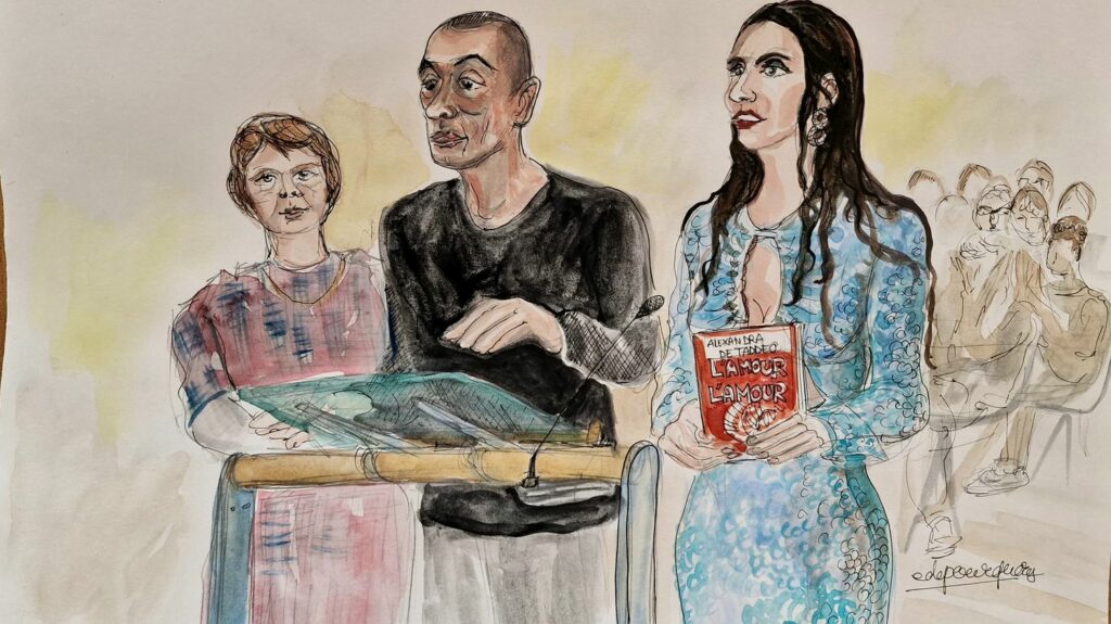 "Tartuffe", robe à sequins et suspensions d'audience : dans l'affaire Griveaux, le procès de Piotr Pavlenski et Alexandra de Taddeo a tourné à la farce
              Le couple était jugé mercredi pour avoir diffusé, en 2020, des vidéos intimes de celui qui était, à l'époque des faits, député et candidat à la mairie de Paris.