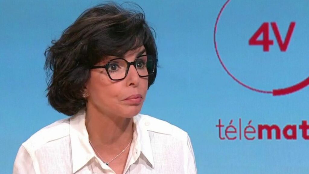 Rapprochement entre LR et l'exécutif : "Une alliance, ça ne veut rien dire. Il faut un projet de gouvernement", dit Rachida Dati
                  Rachida Dati, maire (Les Républicains) du 7e arrondissement de Paris, était l'invitée des "4 Vérités" sur France 2, mercredi 14 juin.