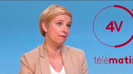 Réforme des retraites : "Quand la Nupes arrivera au pouvoir, nous abrogeront cette loi", affirme Clémentine Autain (LFI)
              La députée LFI Clémentine Autain était l’invitée des "4 Vérités" de France 2, lundi 12 juin.